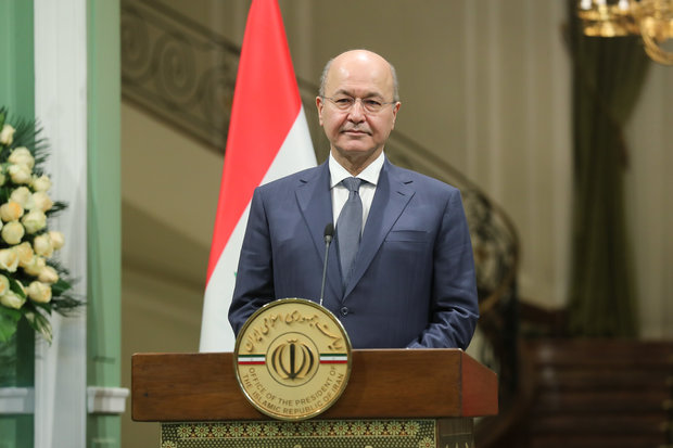 دعوت «میشل عون» از «برهم صالح» برای سفر به لبنان دعوت «میشل عون» از «برهم صالح» برای سفر به لبنان