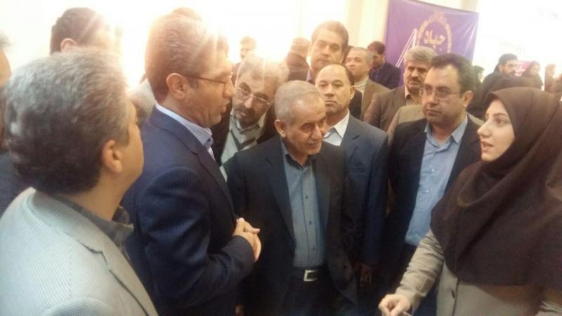  واحدهای فناور کانون شکوفایی و خلاقیت شهرستان صحنه در نمایشگاه هفته پژوهش کرمانشاه شرکت کردند + تصویر