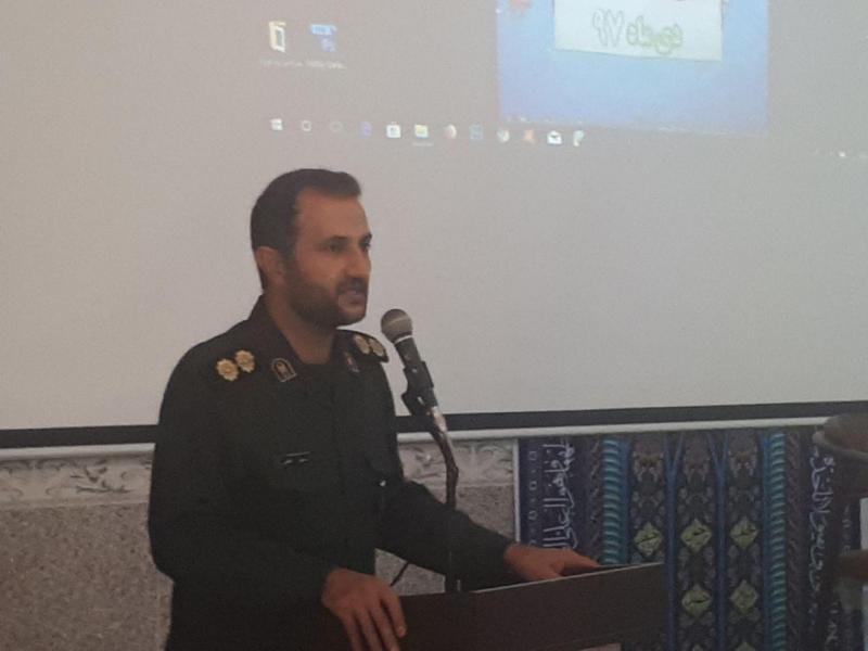 بصیرت یک ابزار برای تشخیص حق از باطل است