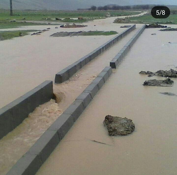 40 واحد روستایی بخش دینور بر اثر بارش شدید باران تخریب شد 40 واحد روستایی بخش دینور بر اثر بارش شدید باران تخریب شد