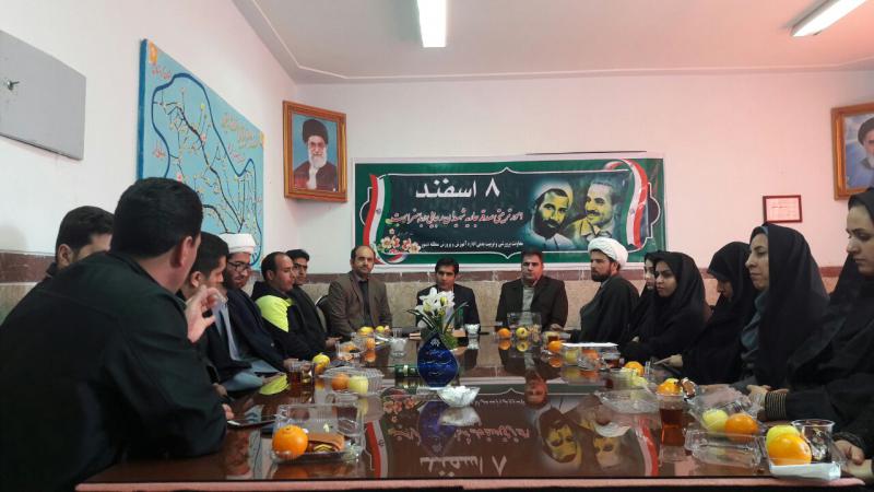 مراسم بزرگداشت روز امور تربیتی و هفته تربیت اسلامی در دینور برگزار شد