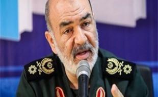 سرلشکر حسین سلامی را بیشتر بشناسید/ فرماندهی که موضع گیری های قاطعانه اش در مقابل دشمنان زبانزد است 