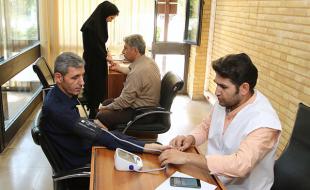 سنجش فشار خون بیش از ۸۶۷ هزار نفر در کرمانشاه / پوشش ۸۷ درصدی جمعیت هدف سنجش فشار خون بیش از ۸۶۷ هزار نفر در کرمانشاه / پوشش ۸۷ درصدی جمعیت هدف