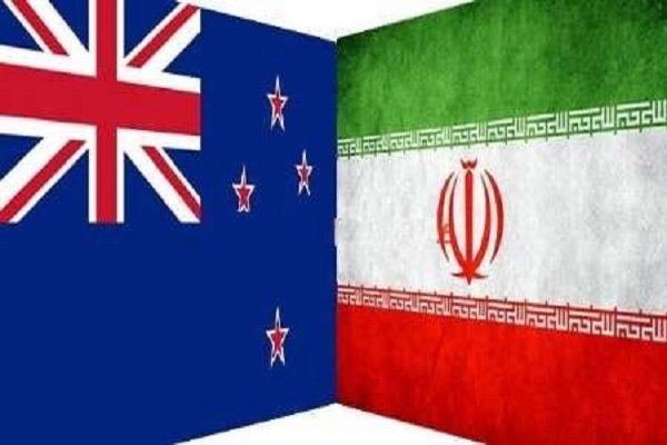 حضور در خلیج فارس را بررسی می کنیم 