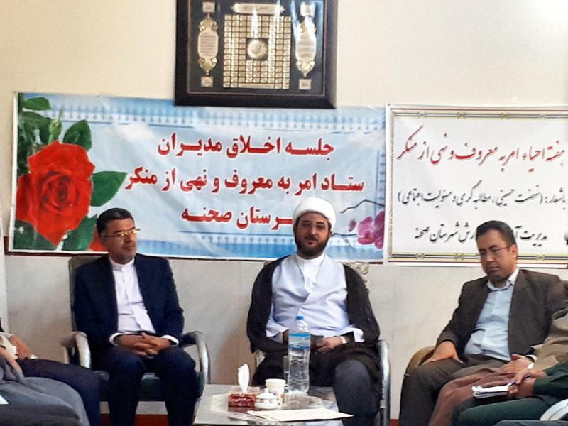 دشمن هیچ وقت رابطه عمیق مردم و نظام را نمیتوانند درک کند 