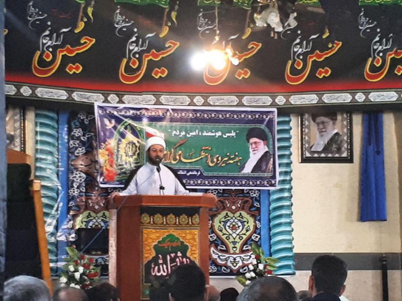 سپاه خار چشم دشمنان نظام جمهوری اسلامی ایران است