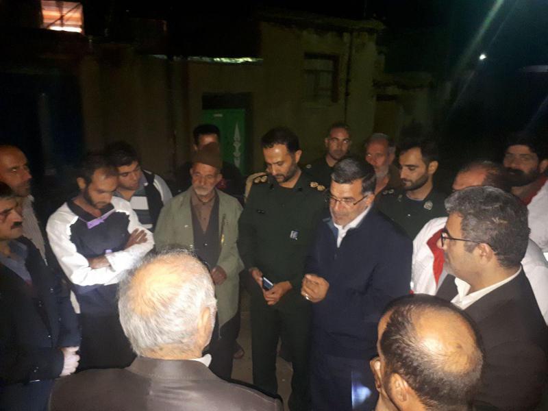 جمعی از اعضای ستاد بحران شهرستان صحنه از روستاهای زلزله زده بازدید کردند جمعی از اعضای ستاد بحران شهرستان صحنه از روستاهای زلزله زده بازدید کردند