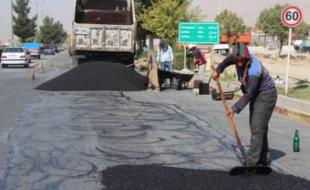  انجام ۷۴ هزار مترمربع لکه‌گیری آسفالت در کرمانشاه 