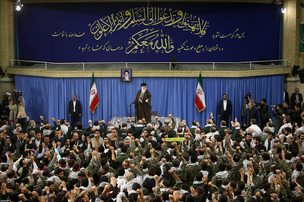 بسیجیان با رهبر معظم انقلاب دیدار می‌کنند