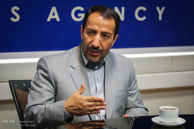 بودجه ۹۹ کاملا نفتی است/ مجلس باید لایحه را به دولت بازگرداند