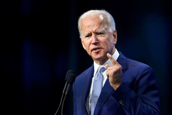 بایدن حرف خود درباره شرکت نکردن در جلسه استیضاح ترامپ را پس گرفت