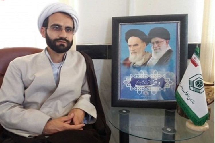 یک خیر صحنه ای یک قطعه زمین با نیت ساخت مرکز فرهنگی قرآنی و حسینیه و مسجد را وقف کرد یک خیر صحنه ای یک قطعه زمین با نیت ساخت مرکز فرهنگی قرآنی و حسینیه و مسجد را وقف کرد