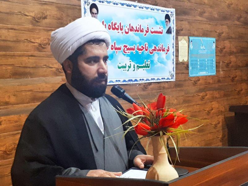  شرکت در انتخابات تکلیف شرعی همه افراد است