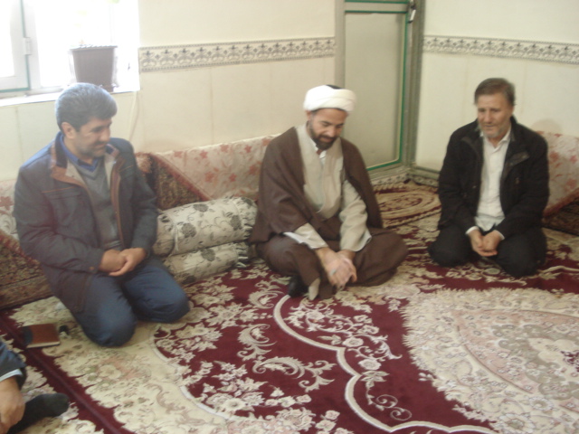 مدیرکل بنیاد شهید کرمانشاه از 4 خانواده ایثارگر شهرستان صحنه دیدار کرد + عکس مدیرکل بنیاد شهید کرمانشاه از 4 خانواده ایثارگر شهرستان صحنه دیدار کرد + عکس