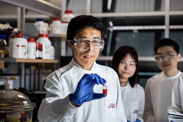 رکورد جهانی تبدیل انرژی خورشیدی به برق شکسته شد رکورد جهانی تبدیل انرژی خورشیدی به برق شکسته شد