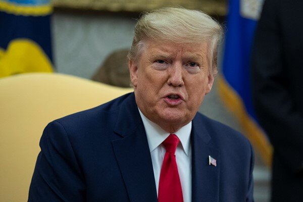 کاخ سفید: نتیجه آزمایش کرونای ترامپ منفی است کاخ سفید: نتیجه آزمایش کرونای ترامپ منفی است