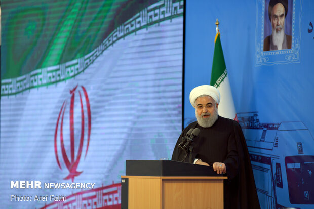 روزهای سخت فعلی خواهد گذشت/ مردم بیش از همیشه یکدیگر را یاری کنند