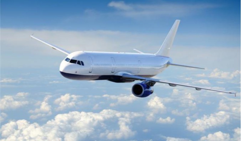  سرانجام یک افزایش نجومی/ پرهای قیمت بلیط هواپیما قیچی شد