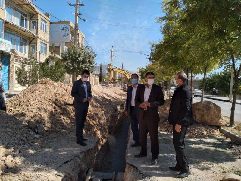 پروژه فاضلاب کشی سطح شهر صحنه در حال انجام است