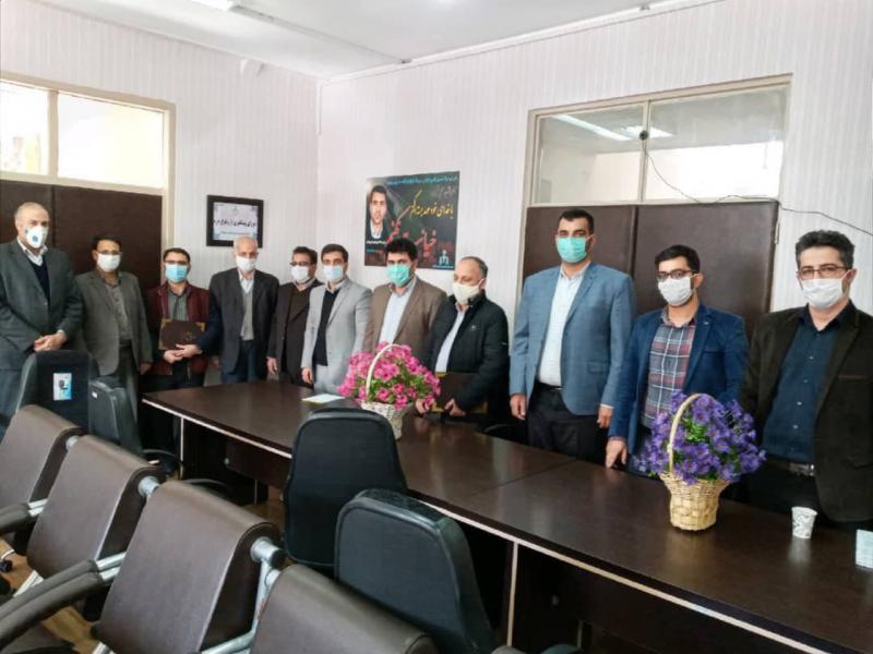 شهدا مهمترین نقش را در مسیر اهداف انقلاب اسلامی ایفا کردند