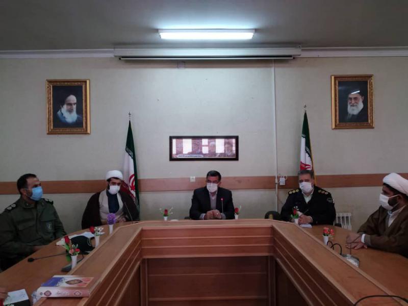 قرار گرفتن شهرستان صحنه  در وضعیت نارنجی به معنای پایان محدودیت‌ها نیست