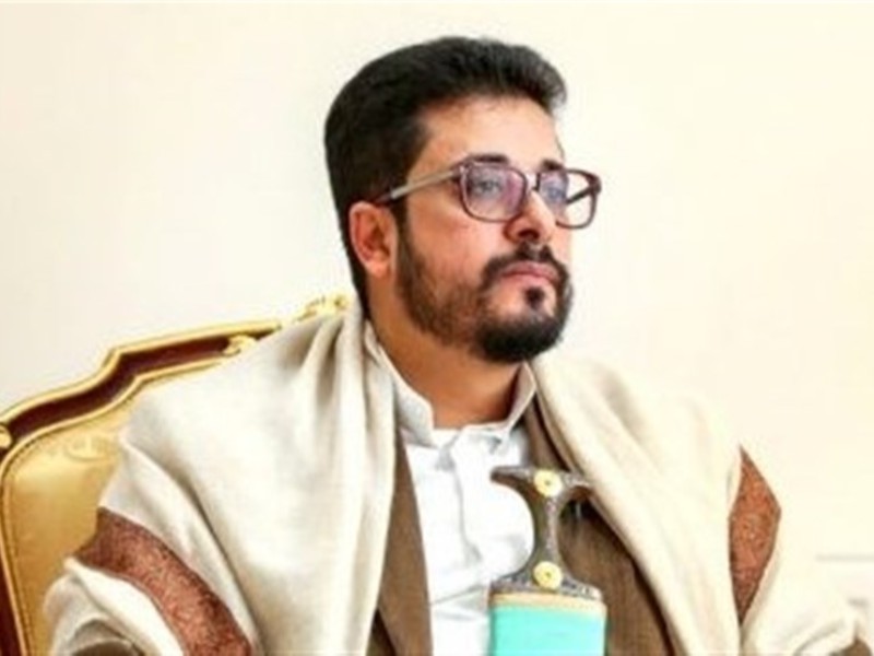 شهید "ایرلو" در تمامی غمها و خوشیها شریک ملت یمن بود/او سفیر شجاع و قهرمان بود شهید "ایرلو" در تمامی غمها و خوشیها شریک ملت یمن بود/او سفیر شجاع و قهرمان بود