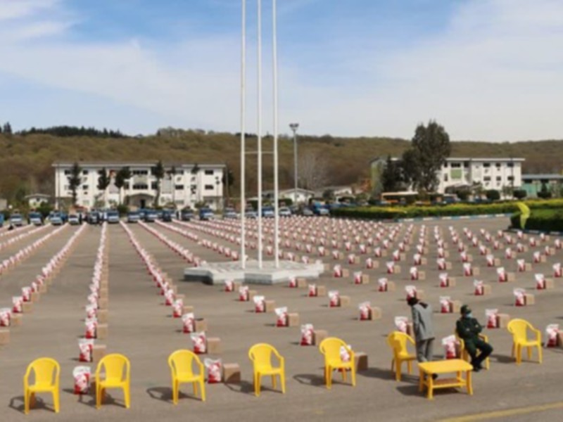 یک میلیون بسته معیشتی توسط بسیج توزیع میشود/ نهضت خدمت مومنانه ادامه دارد یک میلیون بسته معیشتی توسط بسیج توزیع میشود/ نهضت خدمت مومنانه ادامه دارد