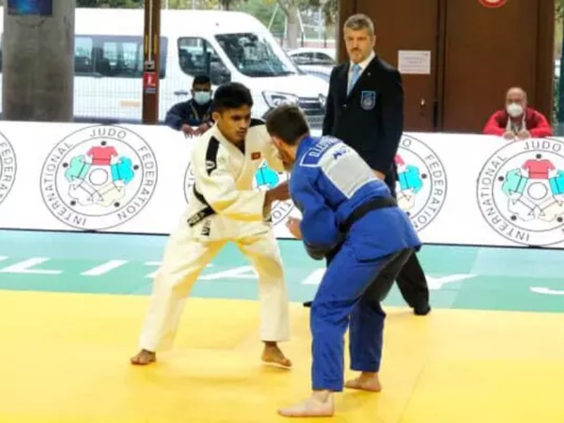 رقابت ۳۰۰ جودوکار در جام سردار دلها