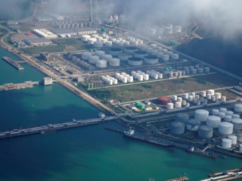 قیمت نفت از مرز ۹۰ دلار عبور کرد قیمت نفت از مرز ۹۰ دلار عبور کرد