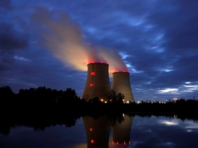 تأمین 25 درصد نیاز گازی واحدهای تولید برق/مشترکان خانگی 14 برابر نیروگاهها گاز میسوزانند تأمین 25 درصد نیاز گازی واحدهای تولید برق/مشترکان خانگی 14 برابر نیروگاهها گاز میسوزانند