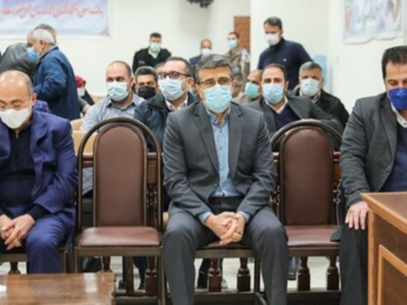 سومین جلسه رسیدگی به پرونده شرکت کروز/ قرائت لیست رشوه پرداختی به کارکنان گمرک سومین جلسه رسیدگی به پرونده شرکت کروز/ قرائت لیست رشوه پرداختی به کارکنان گمرک