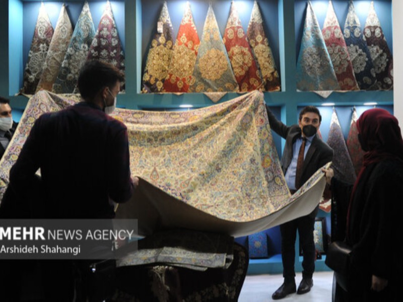 از صنایع دستی تورقوزآباد تا حضور دایناسور و دود کباب بناب! از صنایع دستی تورقوزآباد تا حضور دایناسور و دود کباب بناب!