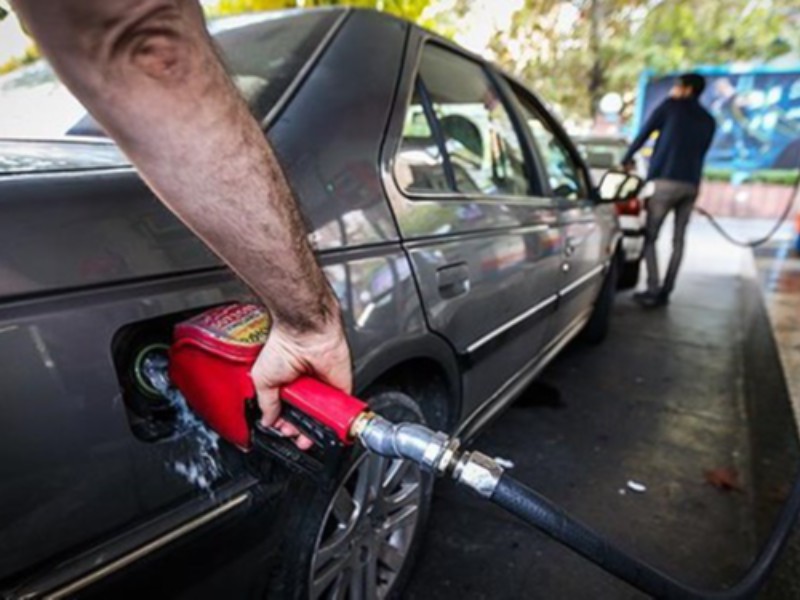 بررسی روند سالیانه تولید و مصرف بنزین/ احتمال افزایش مصرف بنزین به 120 میلیون لیتر در عید 1401