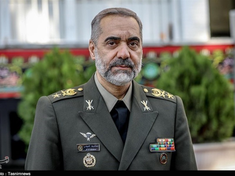 وزیر دفاع فرارسیدن چهل و سومین سالگرد پیروزی انقلاب را تبریک گفت وزیر دفاع فرارسیدن چهل و سومین سالگرد پیروزی انقلاب را تبریک گفت