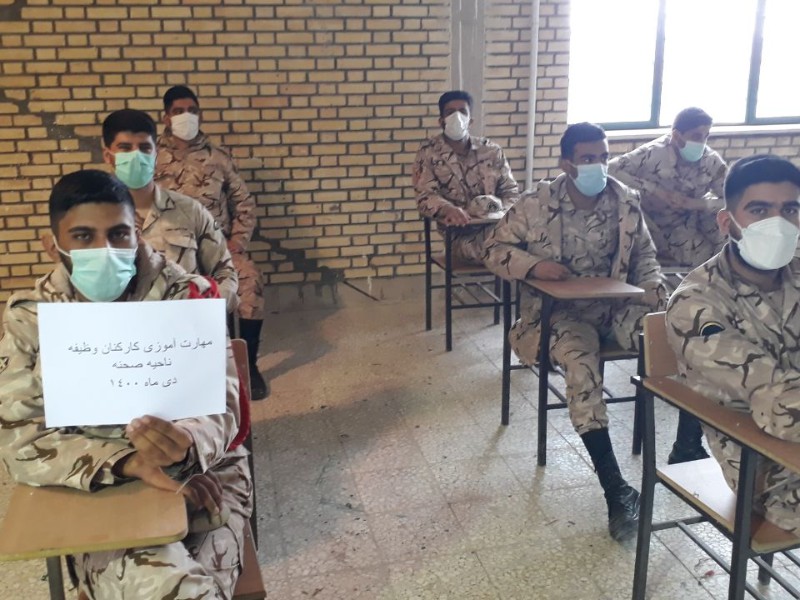 تا پایان دی ماه سال جاری به بیش از ۳۸ نفر از سربازان وظیفه معادل ۵۴۰۰ نفر ساعت آموزش مهارتی در حرفه های مختلف ارائه شده است.