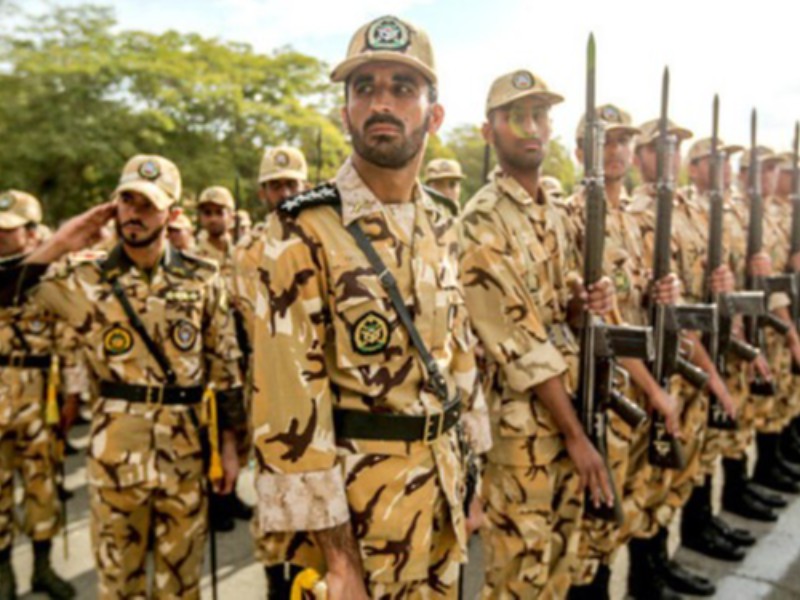 متأهلین دارای 2 فرزند کارت معافیت سربازی دریافت نمی‌کنند