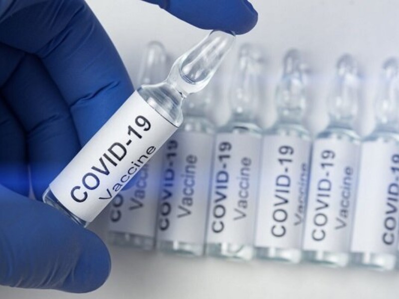 ۱۸۰۰ بیمار خاص و سرطانی در کرمانشاه علیه کرونا واکسینه شدند