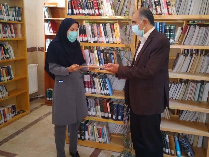 تجلیل از فعال حوزه باشگاه کتابخوانی شهرستان صحنه انجام شد