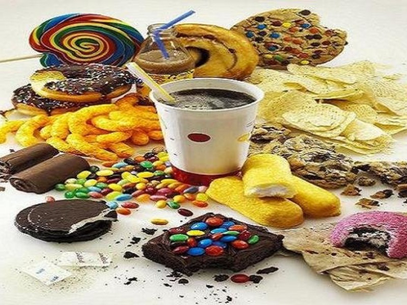 کدام مواد خوراکی را نباید قبل از خواب خورد