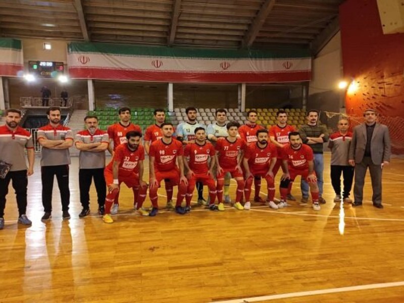 شاهین کرمانشاه در انتظار ورود مسئولان استان برای صعود به لیگ برتر