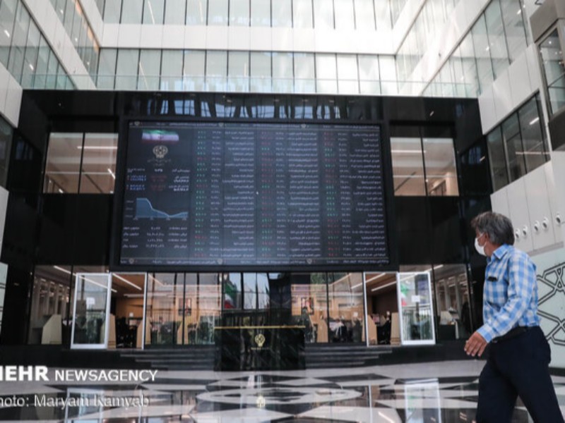 بورس ۹۴۰۰ واحد رشد کرد/ شاخص به یک میلیون و ۳۲۰ هزار واحد رسید