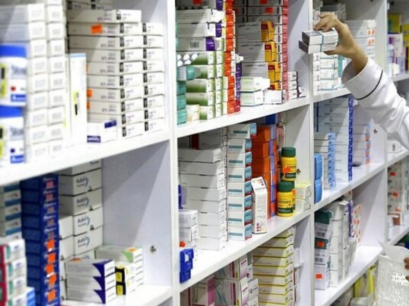 دارو بی سروصدا گران شد/ قیمت‌های سوپرمارکتی داروخانه‌ها