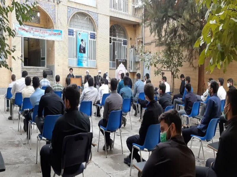 آغاز سال تحصیلی مدرسه علمیه امیرالمومنین(ع) صحنه + عکس