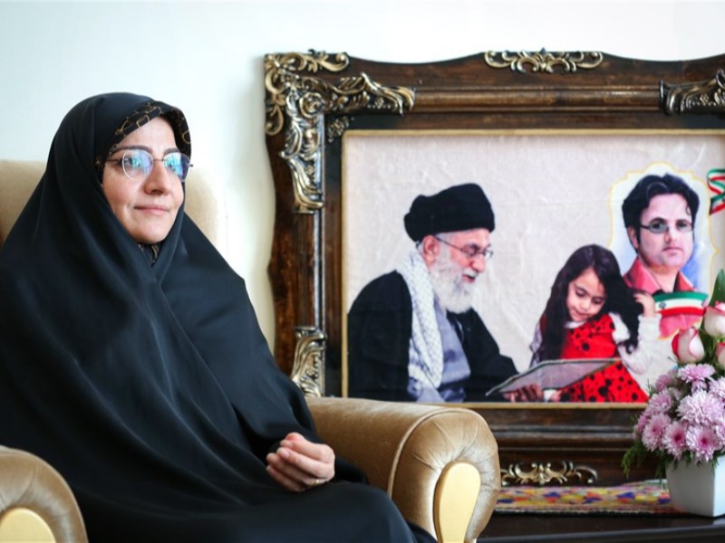 دفاع مقدس را برای نسل جدید با زبان شیرین نقل کنیم/ ماجرای ارتباط شهیدان رضایینژاد و فخریزاده دفاع مقدس را برای نسل جدید با زبان شیرین نقل کنیم/ ماجرای ارتباط شهیدان رضایینژاد و فخریزاده