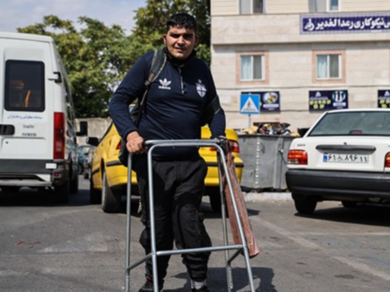 معلولان لنگ دستور وزیر/ این پروژهها حق معلولان است معلولان لنگ دستور وزیر/ این پروژهها حق معلولان است