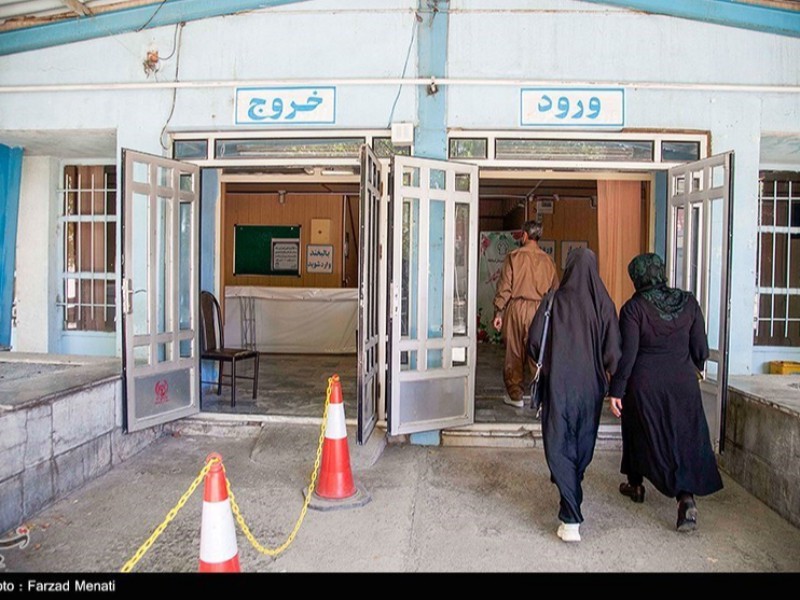 آیا اعمال محدودیت برای کسانی که واکسن کرونا تزریق نکردهاند "قانونی" است؟ آیا اعمال محدودیت برای کسانی که واکسن کرونا تزریق نکردهاند "قانونی" است؟