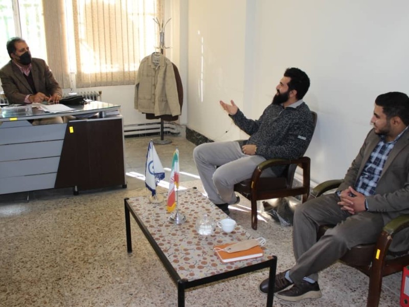 نشست فرهنگی و همفکری نماینده دانشجویی آیت الله علما امام جمعه استان کرمانشاه با مسئولین ، کارکنان و اساتید دانشگاه فرهنگیان کرمانشاه(امیرحسام مرادی) نشست فرهنگی و همفکری نماینده دانشجویی آیت الله علما امام جمعه استان کرمانشاه با مسئولین ، کارکنان و اساتید دانشگاه فرهنگیان کرمانشاه(امیرحسام مرادی)