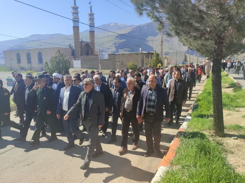 راهپیمایی روز جهانی قدس در بخش دینور شهرستان  صحنه برگزار شد