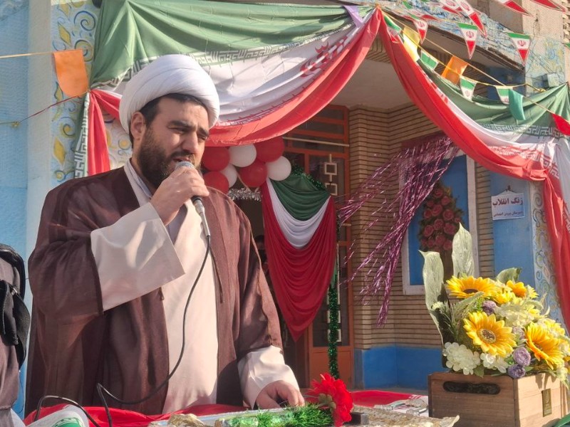 پیشرفت علم و فناوری رهاورد انقلاب اسلامی