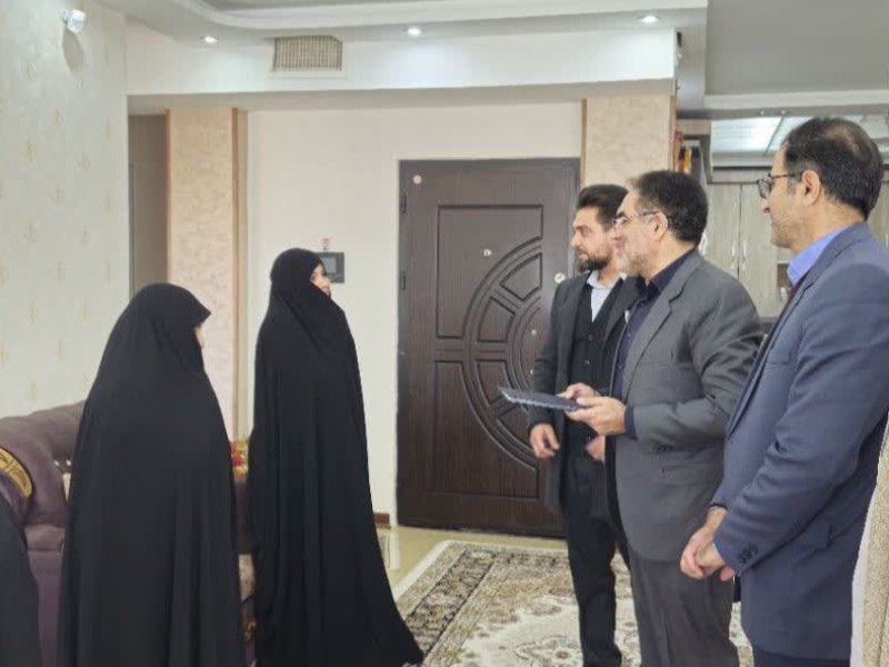 دیدار با خانواده شهدا